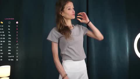 Emily online show from December 21, 11:16 am