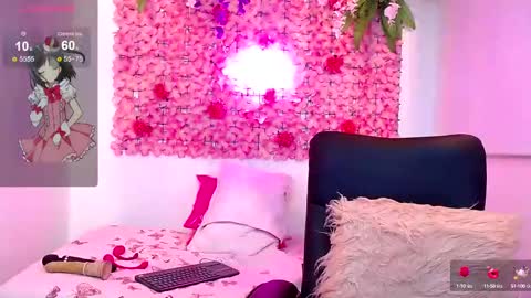 blonde_squirt_ online show from February 19, 4:01 am