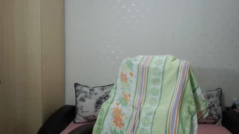 Mr Blond online show from December 3, 8:20 pm