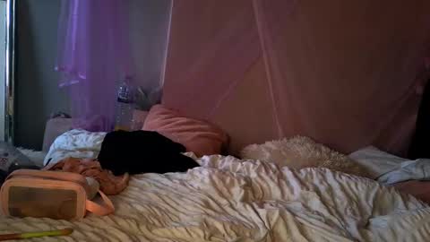 blondedolltia online show from January 13, 2:36 pm