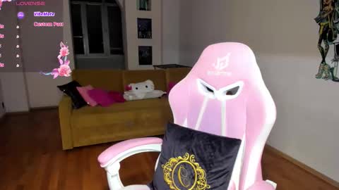 Elisa online show from October 24, 2:23 am