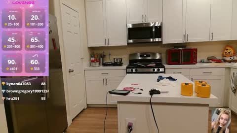 Bubbles online show from October 19, 9:47 am