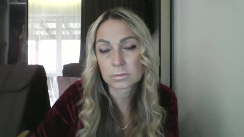 Iren online show from October 7, 8:10 am