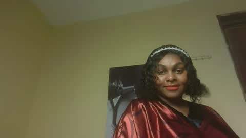 Snapshot of blondykiki chatting on October 26, 2:29 pm Blondykiki online show from October 26, 2:29 pm