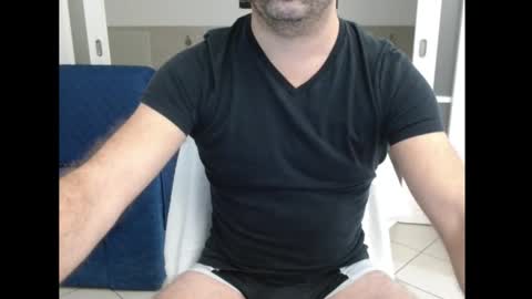 Snapshot of blop99 chatting on October 6, 8:37 pm Blop online show from October 6, 8:37 pm