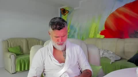 Nico online show from January 6, 6:45 pm