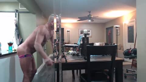 Wyatt online show from April 17, 10:45 pm