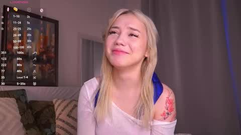 Adeline online show from December 15, 5:47 am