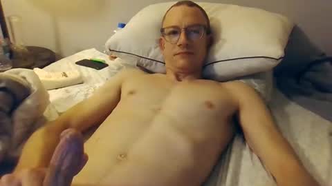 blue_eyes_888 online show from March 22, 3:16 pm