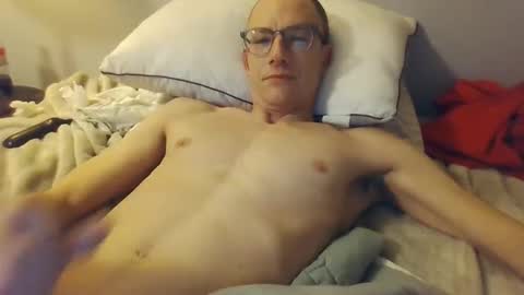 blue_eyes_888 online show from February 15, 4:49 pm