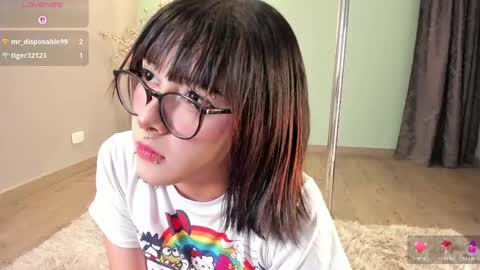 blue_sixx online show from April 24, 11:07 pm