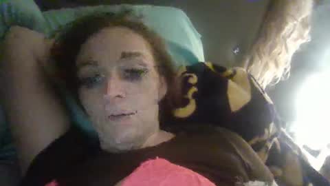 Snapshot of blueeyes1518 chatting on September 23, 3:22 am blueeyes1518 online show from September 23, 3:22 am