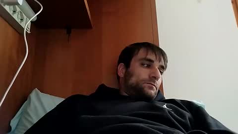 bluejoee online show from April 25, 3:20 pm