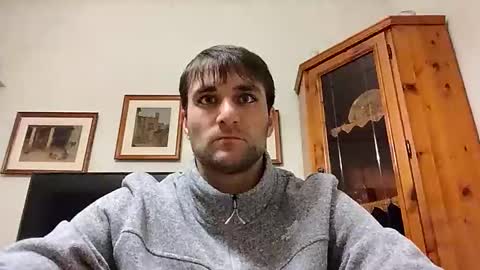 bluejoee online show from April 12, 9:24 am