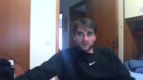 bluejoee online show from December 4, 10:48 am