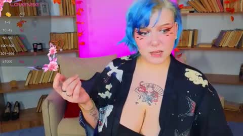 Hi my name is Lunaray online show from September 26, 11:07 am