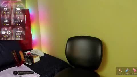 Violette 3 online show from October 18, 8:13 pm