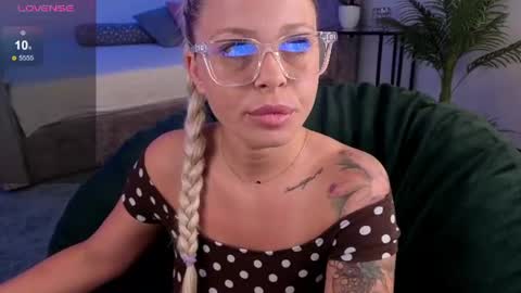 Kate online show from July 23, 6:55 am