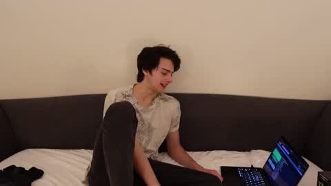 BluSky online show from February 17, 1:47 am