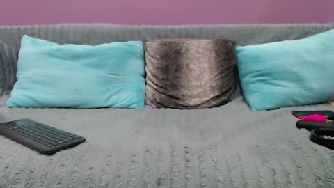 Snapshot of bobandchris33 chatting on March 12, 4:35 pm SlutWife online show from March 12, 4:35 pm