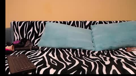 Snapshot of bobandchris33 chatting on September 11, 10:00 pm SlutWife online show from September 11, 10:00 pm