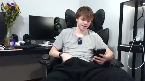 bobby72738 online show from February 16, 4:43 am