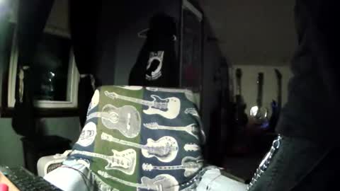 BobbJ online show from April 7, 3:19 am