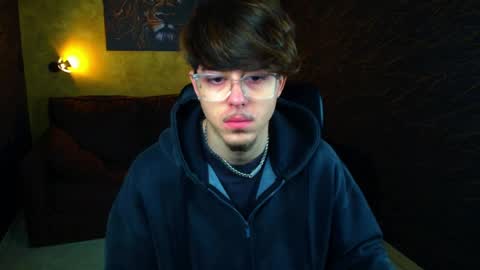 BodhiHayes online show from March 24, 5:13 am