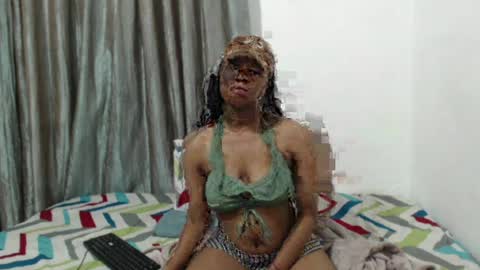 boitylips online show from July 7, 4:22 pm