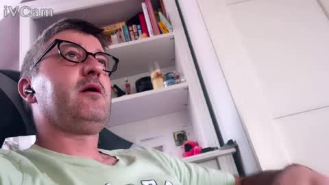 bojanin online show from August 3, 4:57 pm