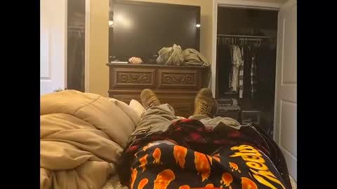 bombinshaman online show from December 13, 7:53 pm