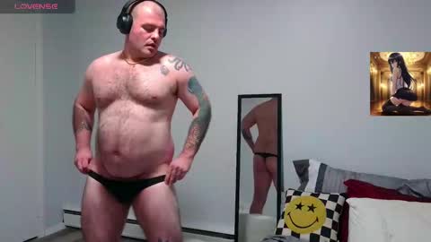 Snapshot of bongolian chatting on October 8, 7:03 am SkullBone online show from October 8, 7:03 am