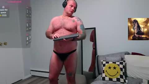 Snapshot of bongolian chatting on October 29, 7:21 am SkullBone online show from October 29, 7:21 am