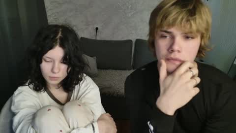 Jessy  Mark online show from March 31, 5:41 am