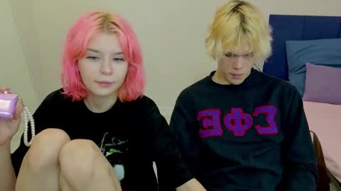 Snapshot of bonnie_and_c1yde chatting on October 22, 5:25 pm Jessy Mark online show from October 22, 5:25 pm