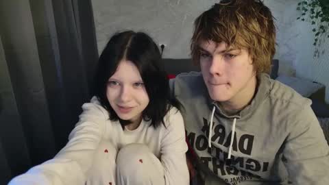 Jessy  Mark online show from March 8, 5:11 am