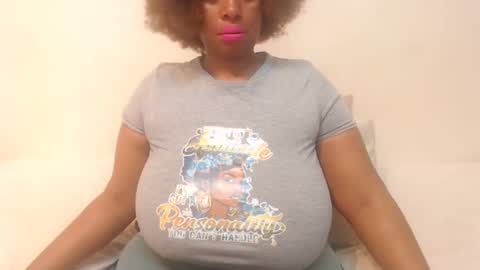 boobyqueen online show from February 26, 6:48 pm