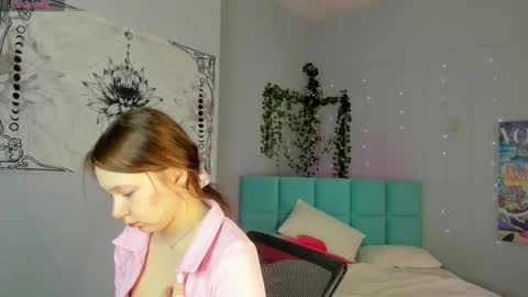 Milena online show from March 25, 3:02 am