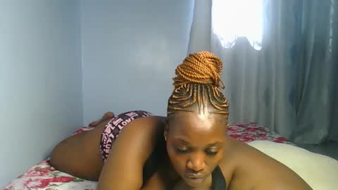 sandrah online show from December 15, 7:04 am