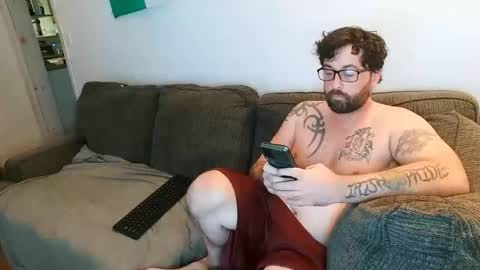 boredandirish21 online show from September 12, 8:33 pm