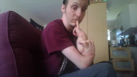 boredlul online show from June 17, 10:09 am