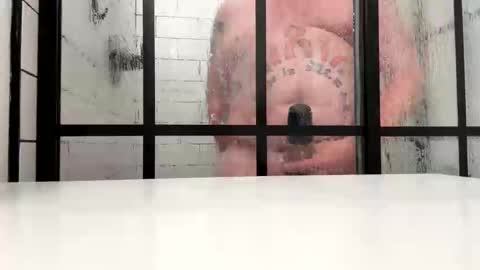 bornoferos1975 online show from September 19, 1:43 am