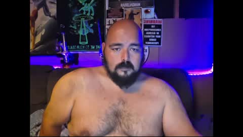 bossdeuce420 online show from April 9, 7:14 am