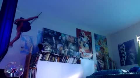 Bottomboo7 online show from March 19, 1:27 pm