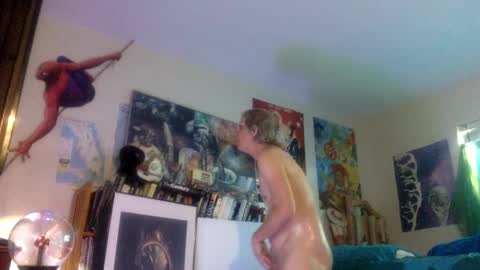 Bottomboo7 online show from October 26, 12:50 pm