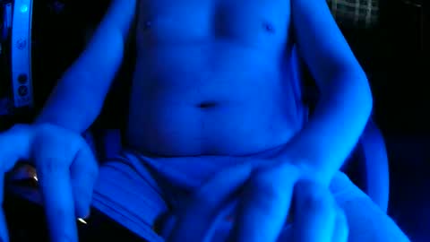 Bowerboi1217 online show from April 3, 6:15 pm