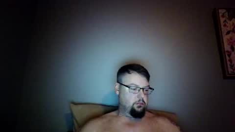 bowtieguy84 online show from February 26, 5:11 am