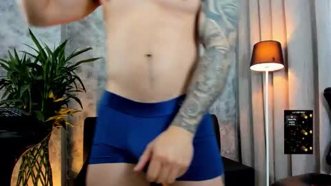 boyc02_ online show from February 17, 8:30 pm