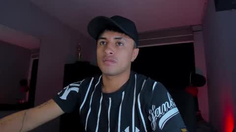 miguel  online show from March 11, 3:25 am