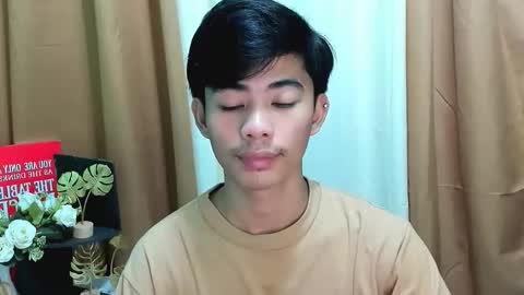 HI IM JAMES DONT FORGET GIVE ME THUMBS UP AND JOIN TO MY FANCLUB online show from November 10, 7:49 pm